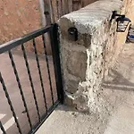 Acogedora Casa Con Patio-parking *