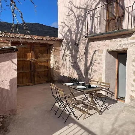 Acogedora Casa Con Patio-parking Ferienhaus