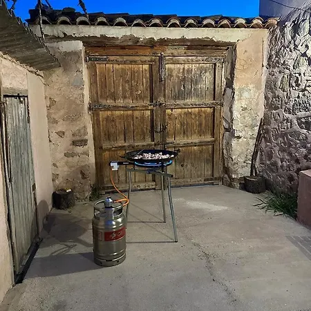 Acogedora Casa Con Patio-parking Feriehus